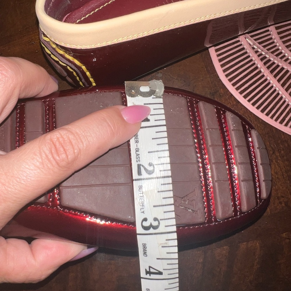 ♥️ Authentic Louis Vuitton Loafer patent shoes 37 - Picture 16 of 16